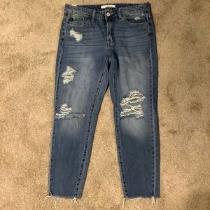 KanCan Distressed Jeans 26